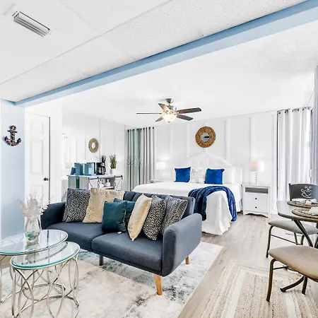 Long Beach Resort #1-1300E